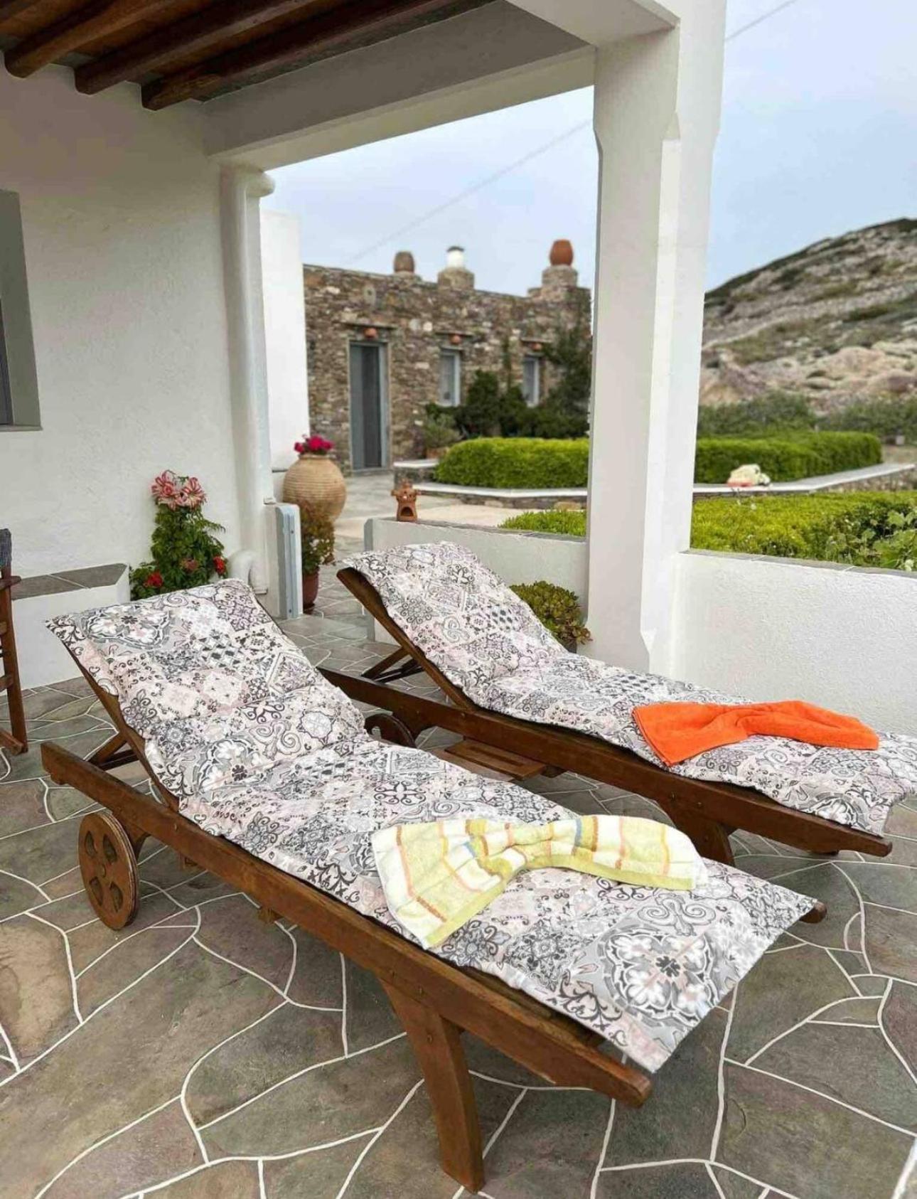 Apartamento Diavrouxas House In Sifnos Cherronisos  Exterior foto